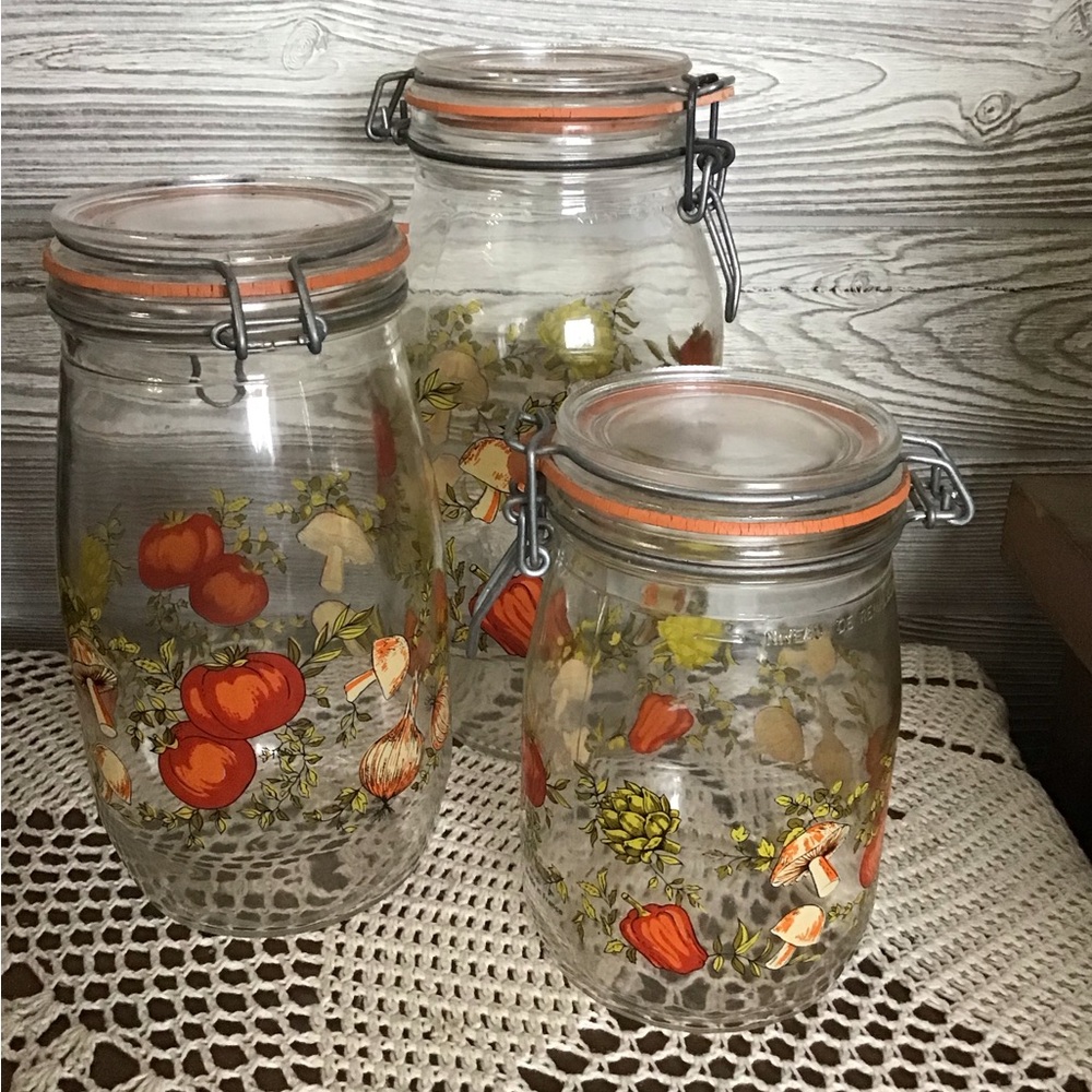 Arcoroc “Spice of Life” glass canisters